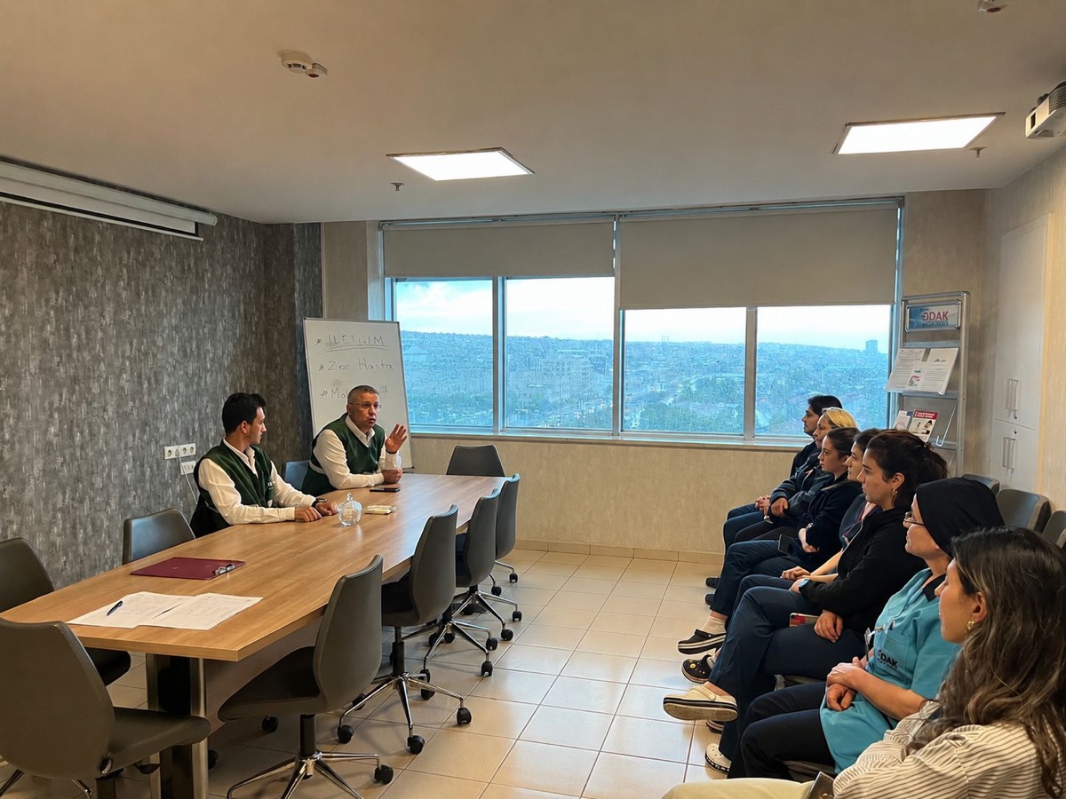 Denizli Özel Odak Hastanesi Yeşilay Haftası Eğitim Semineri